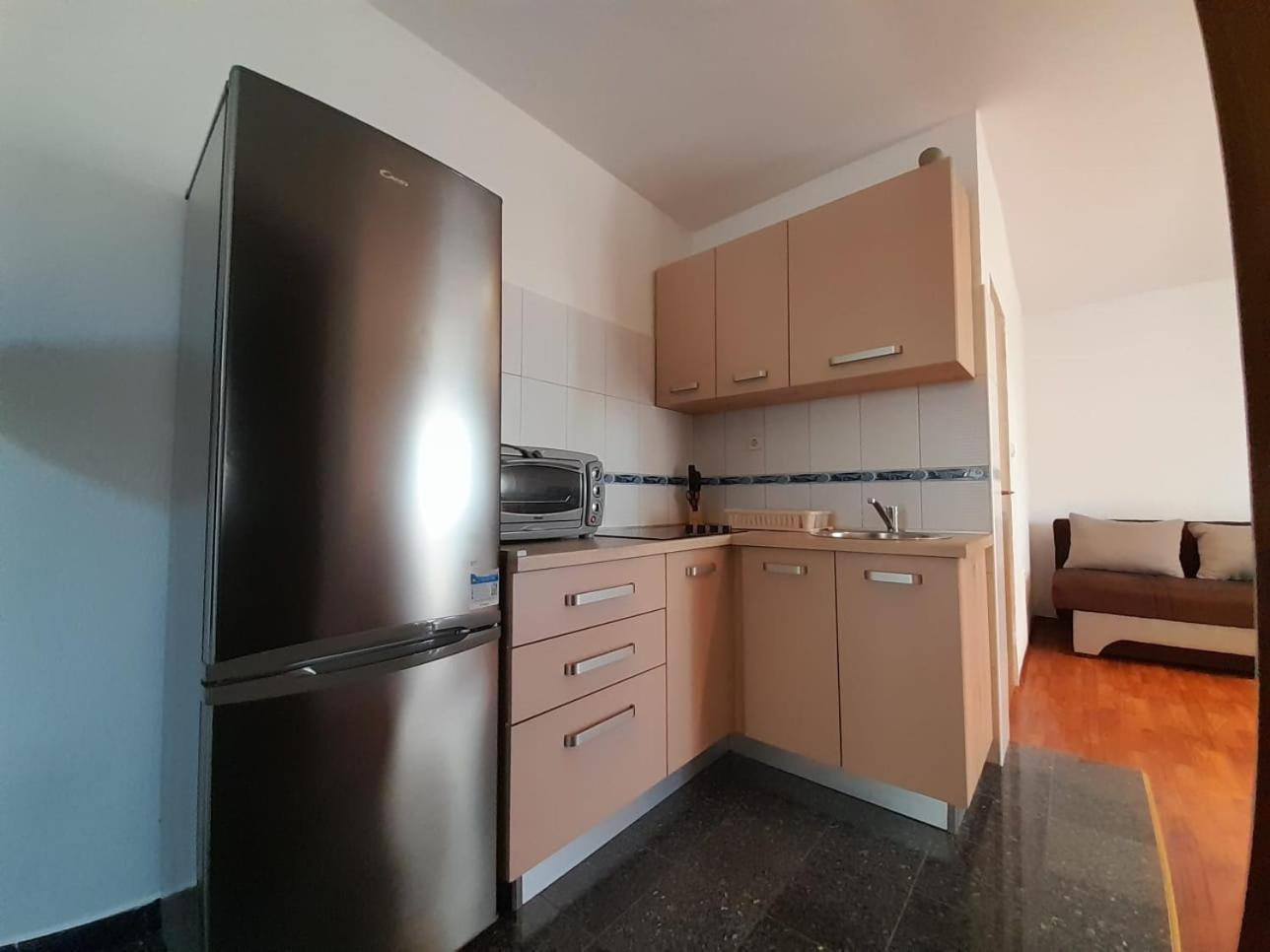 Sreca Apartment Near Beach With Bbq Bibinje Rum bild